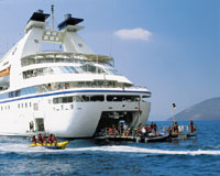 seabournspirit.jpg - 10387 Bytes